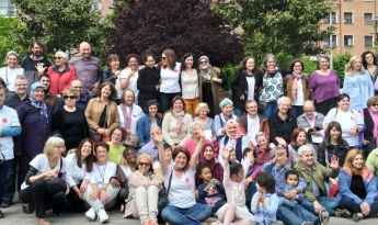 Un grupo de personas de la asociación. Imagen obtenida de la página de la ADBdT